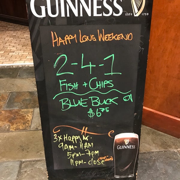 7/3/2018 tarihinde Leo L.ziyaretçi tarafından Dubh Linn Gate Irish Pub'de çekilen fotoğraf
