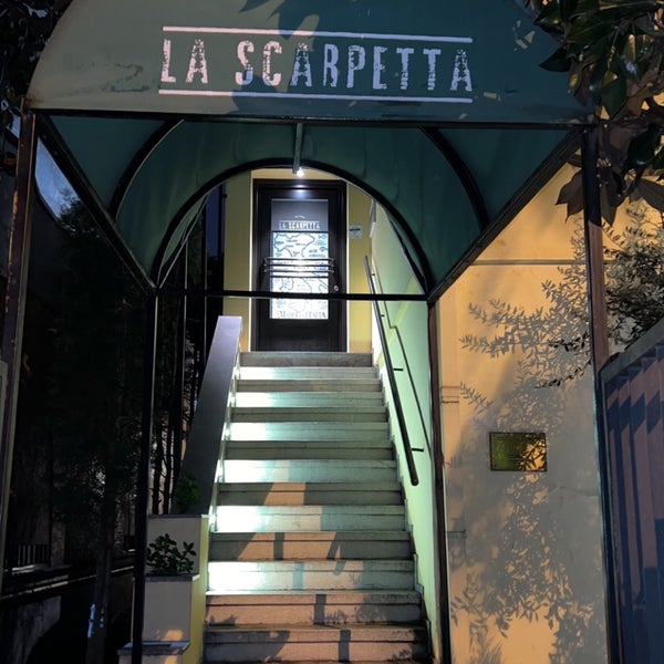 Foto diambil di La Scarpetta oleh Rahaf pada 11/29/2022