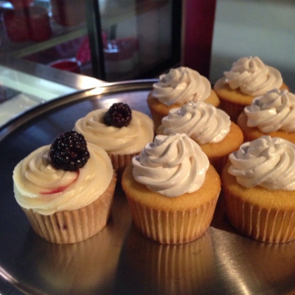 Cupcake specials vary day-to-day. Best to call or check their Facebook page for flavors (the Elvis was delicious).