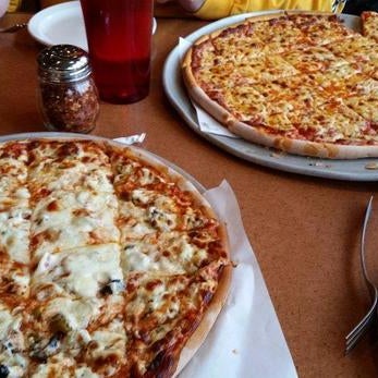 Photo taken at Steve&#39;s Pizza by Steve D. on 3/21/2016