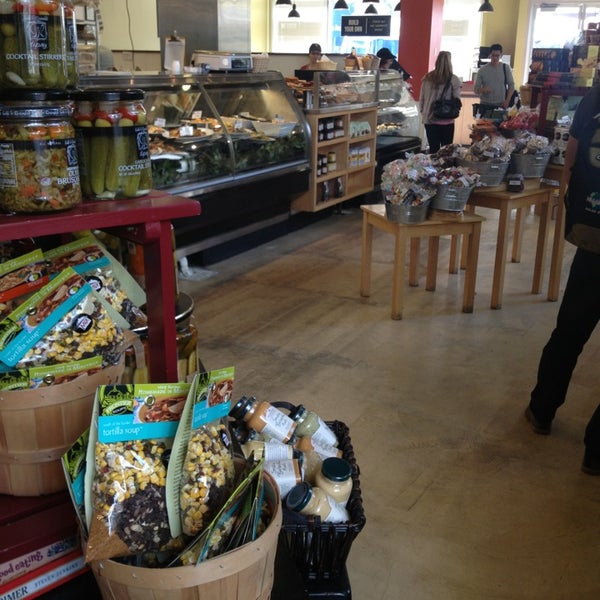 Photo taken at Cook&#39;s Fresh Market by Lindsay P. on 10/12/2013