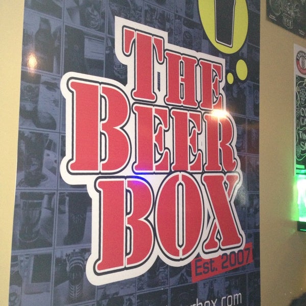 10/3/2014 tarihinde Pilar L.ziyaretçi tarafından The Beer Box'de çekilen fotoğraf