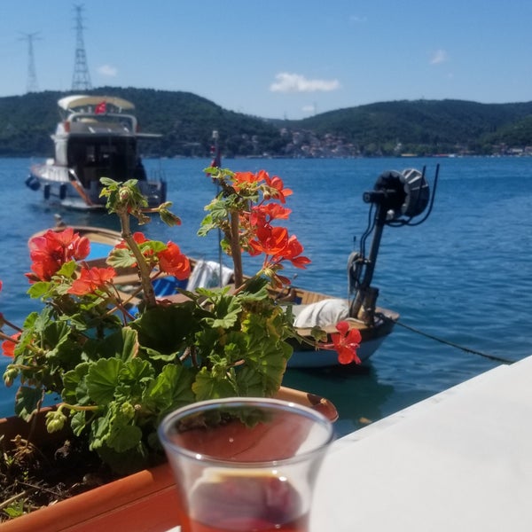 7/16/2022 tarihinde Güliz T.ziyaretçi tarafından Kavak &amp; Doğanay Restaurant'de çekilen fotoğraf