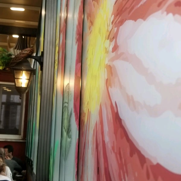 Foto tomada en Balkon Cafe &amp; Kahvaltı  por Güliz T. el 3/26/2022