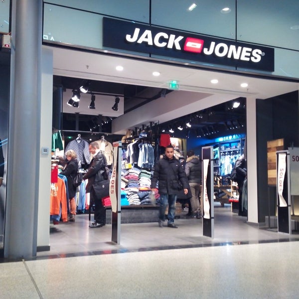 Jack & Jones - Centre Comercial illa Carlemany