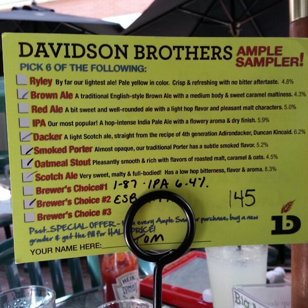 6/30/2013 tarihinde Tom S.ziyaretçi tarafından Davidson Brothers Brewing Company'de çekilen fotoğraf