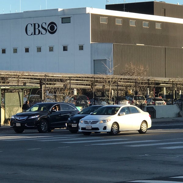 รูปภาพถ่ายที่ CBS Television City Studios โดย Barry F. เมื่อ 1/26/2019