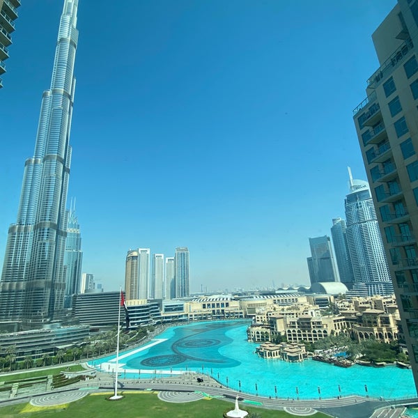 Foto diambil di Ramada Downtown Dubai oleh Ali 🩺 ♓. pada 3/6/2023