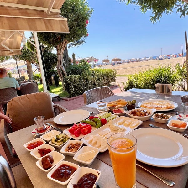 9/7/2022 tarihinde Anas A.ziyaretçi tarafından Green Beach Restaurant'de çekilen fotoğraf