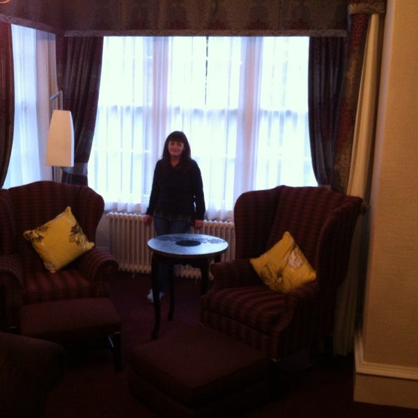 11/8/2013 tarihinde Craig F.ziyaretçi tarafından Weetwood Hall Hotel'de çekilen fotoğraf