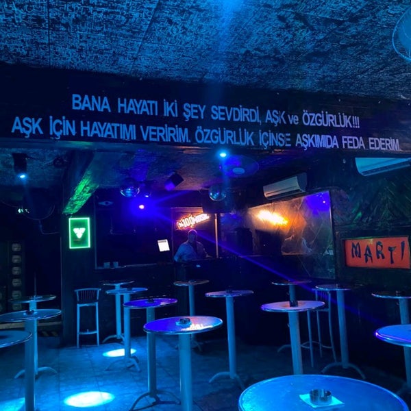 Photo taken at Club Martı by 👑 Mavişşş 👑 on 7/31/2021