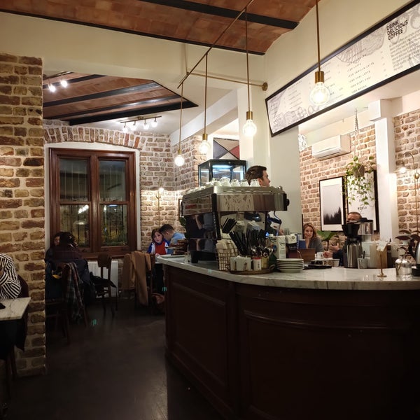 Foto diambil di Story Coffee &amp; Food oleh Chi🪷 pada 11/1/2019