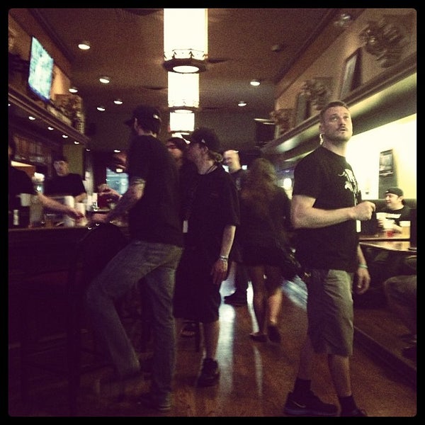 The State Bar & Grill Downtown Detroit 2101 Woodward Ave