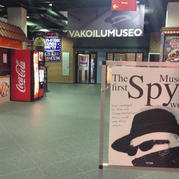 世界初のスパイ(Espionage, incl.  Intelligence & Counter Intelligence)博物館。展示品の説明文章を英訳した冊子を入口で貰えます。写真撮影は5euro。展示品はそれほど多くは無いが真面目に見てると結構時間が経ちます。