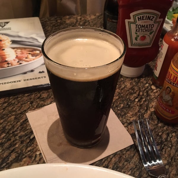 Photo taken at BJ&#39;s Restaurant &amp; Brewhouse by Tuomas R. on 4/18/2018