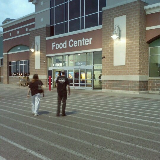 Walmart Supercenter Big Box Store in Crystal Lake