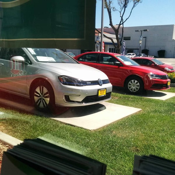 Alhambra Volkswagen Car Dealership in Alhambra