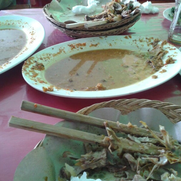 Foto Di Ayam Betutu Khas Gilimanuk Jalan By Pass Ngurah Rai No 89