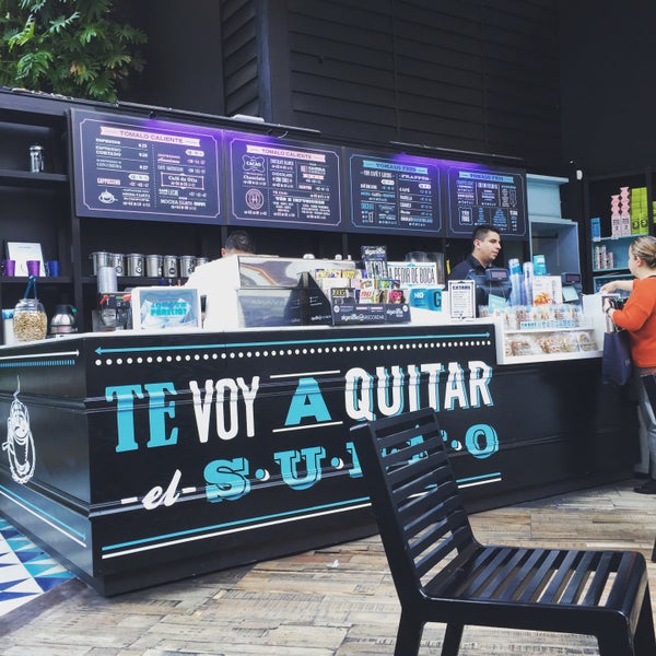 Foto diambil di Cielito Querido Café oleh Luis 🤭 pada 8/19/2015