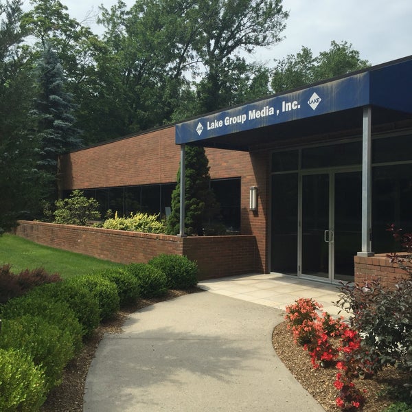 Lake group. Lake of tears шведский музыкальная группа. Lake of tears дискография. Школа стоматологии лого. Lake of tears ominous 2021.