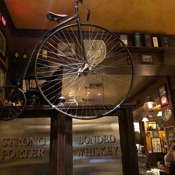 Photo taken at The Auld Dubliner by Caroll G. on 7/18/2018
