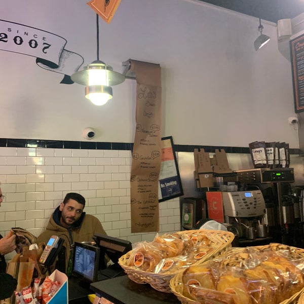 Photo taken at Leo&#39;s Bagels by Graham P. on 12/19/2019