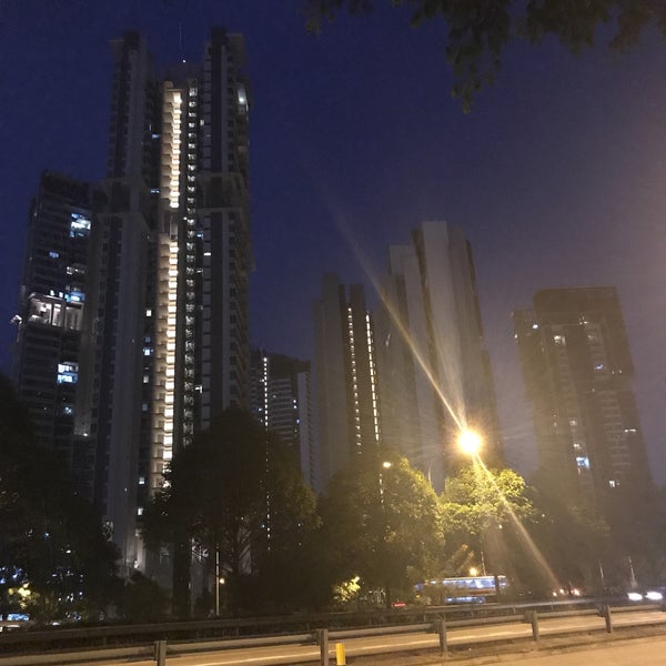 Bus Stop 52071 (Trellis Towers) Toa Payoh 9 tips