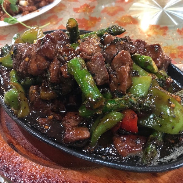 Hop Woo BBQ Seafood Restaurant Chinese Restaurant in Chinatown