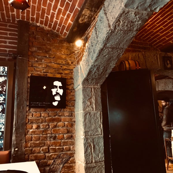 Das Foto wurde bei Saklıbahçe Cafe Bistro von Serra Naz T. am 2/2/2020 aufgenommen