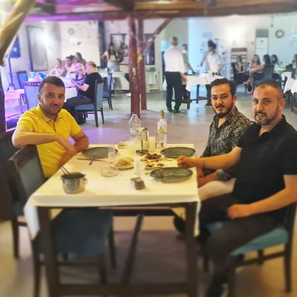 Das Foto wurde bei Hayma Restaurant von Mustafa Kemal TÜRK am 7/3/2021 aufgenommen