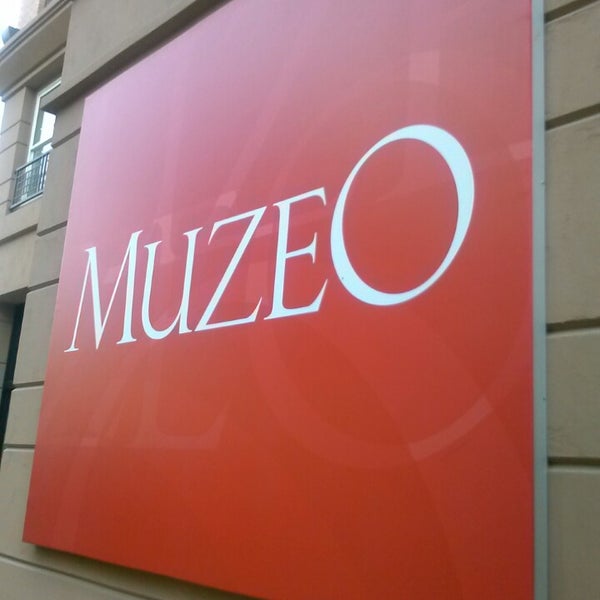 Photo prise au MUZEO Museum and Cultural Center par Sangricov le10/26/2013