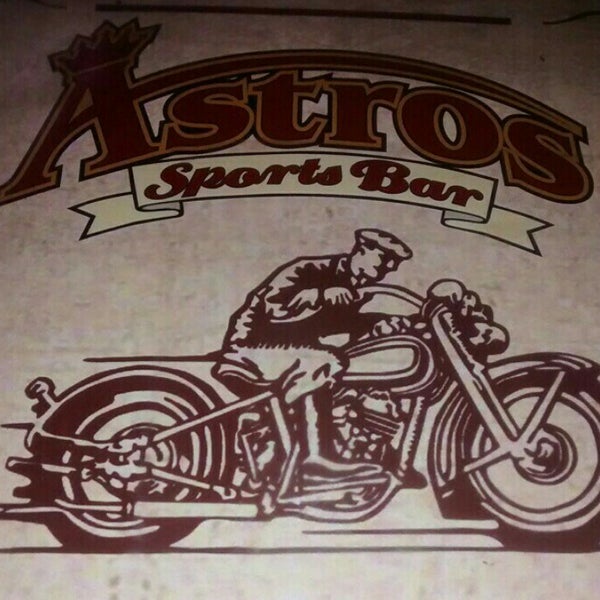 Photo taken at Astros Sports Bar by 🍓Adriana C. on 9/16/2015