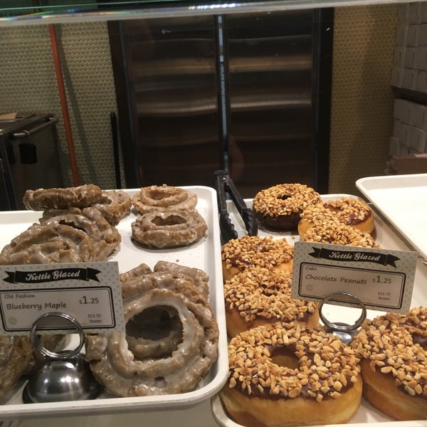 Photo taken at Kettle Glazed Doughnuts by David H. on 12/13/2015