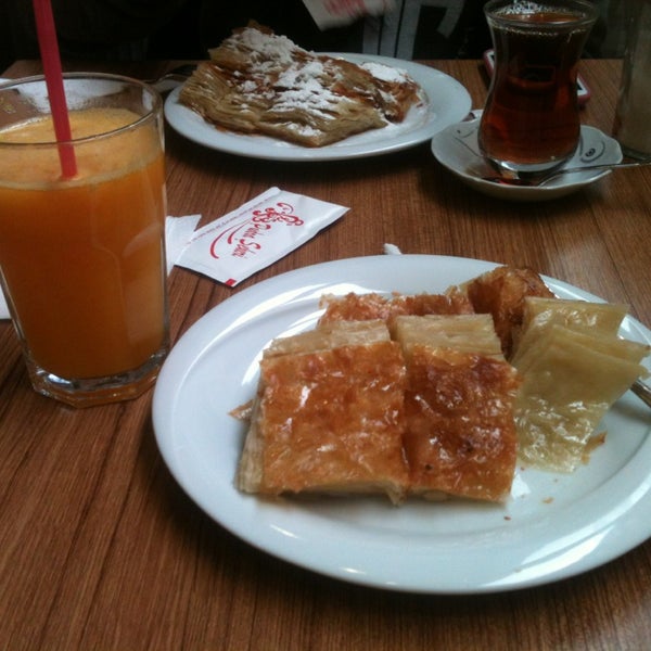 Tarihi Sariyer Borekcisi (Artık Kapalı) Küçükbakkalköy�da Türk Restoranı