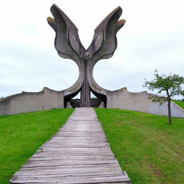 Photo taken at Memorijalni Muzej Jasenovac by Pier Luigi M. on 5/13/2014