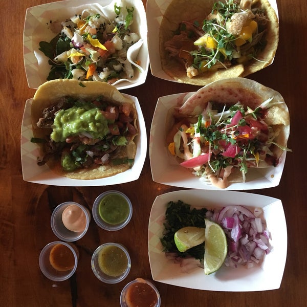 9/8/2017 tarihinde Jacob Fritz K.ziyaretçi tarafından City Tacos'de çekilen fotoğraf