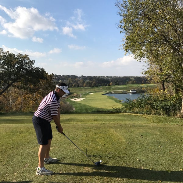 The National Golf Club of Kansas City 2 tips