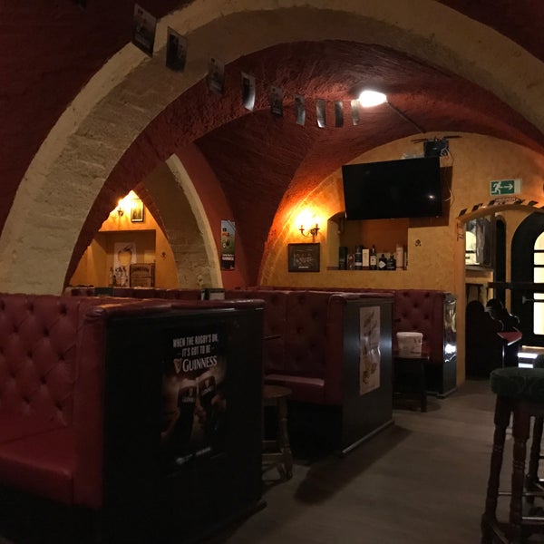 1/29/2017 tarihinde Алена К.ziyaretçi tarafından Irish Pub in the Fleetenkieker'de çekilen fotoğraf
