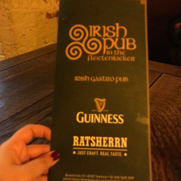 12/30/2016 tarihinde Алена К.ziyaretçi tarafından Irish Pub in the Fleetenkieker'de çekilen fotoğraf
