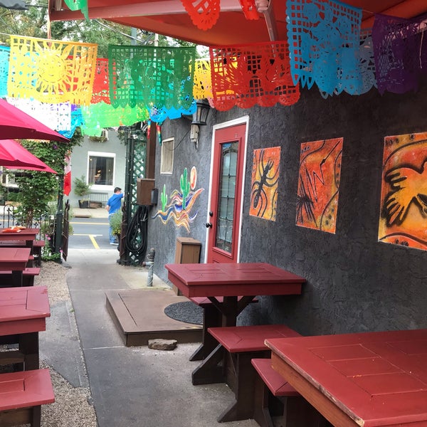 Photo prise au El Tule Mexican and Peruvian Restaurant par Chaithanya R. le7/17/2019