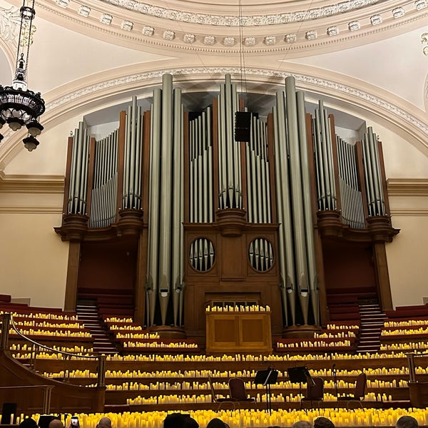 10/21/2023 tarihinde M H Nziyaretçi tarafından Methodist Central Hall Westminster'de çekilen fotoğraf