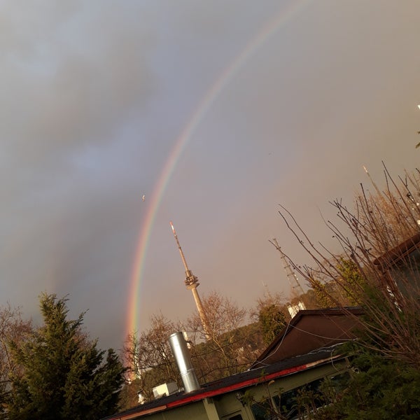 Foto tirada no(a) Desde Cafe &amp; Restaurant por Onur em 2/14/2018