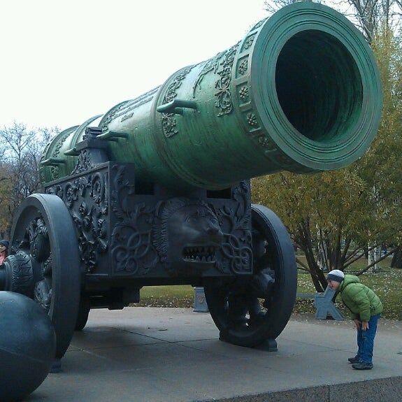 Царь пушка Гончаров