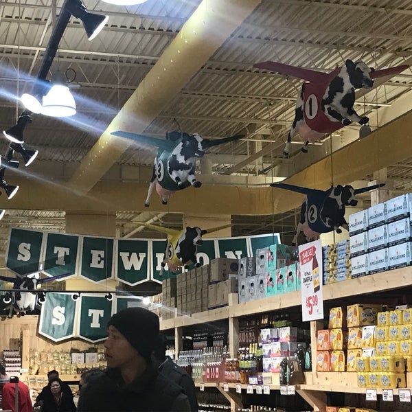 Stew Leonard's East Meadow 1897 Front St