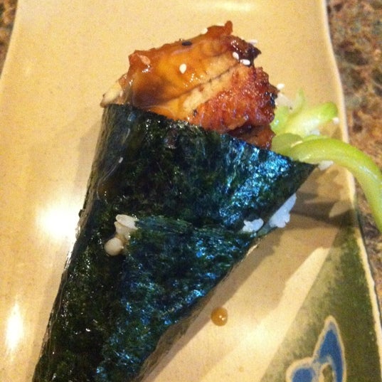 11/1/2012にEsther U.がSimply Sushiで撮った写真