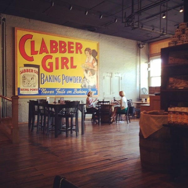 8/14/2014 tarihinde Tony M.ziyaretçi tarafından Clabber Girl'de çekilen fotoğraf