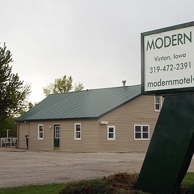 6/10/2014 tarihinde Modern Motelziyaretçi tarafından Modern Motel'de çekilen fotoğraf