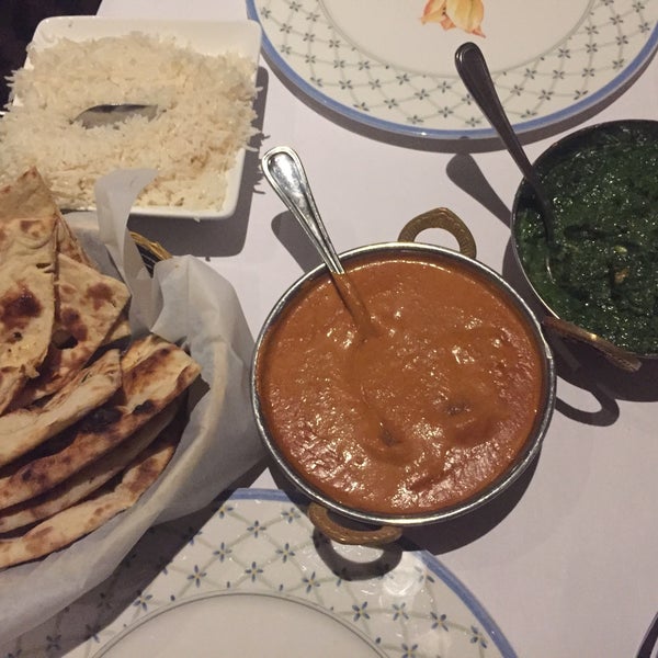 Photo taken at Rangoli India Restaurant by Shivani A. on 4/24/2016