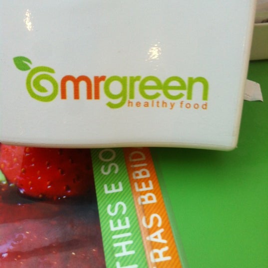 Foto diambil di Mr. Green Healthy Food oleh Lucas C. pada 10/23/2012