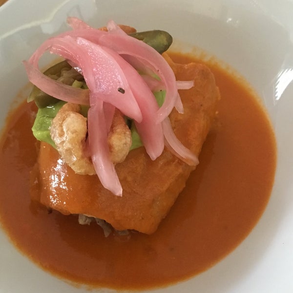 Foto tomada en Pachuco Restaurante  por Mafer R. el 6/19/2017